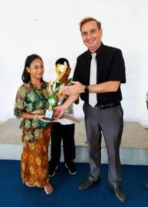 646DBE1D-40B3-4085-8EAD-AF0285083A03-1