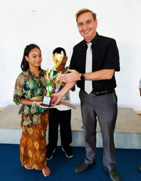 646DBE1D-40B3-4085-8EAD-AF0285083A03-1